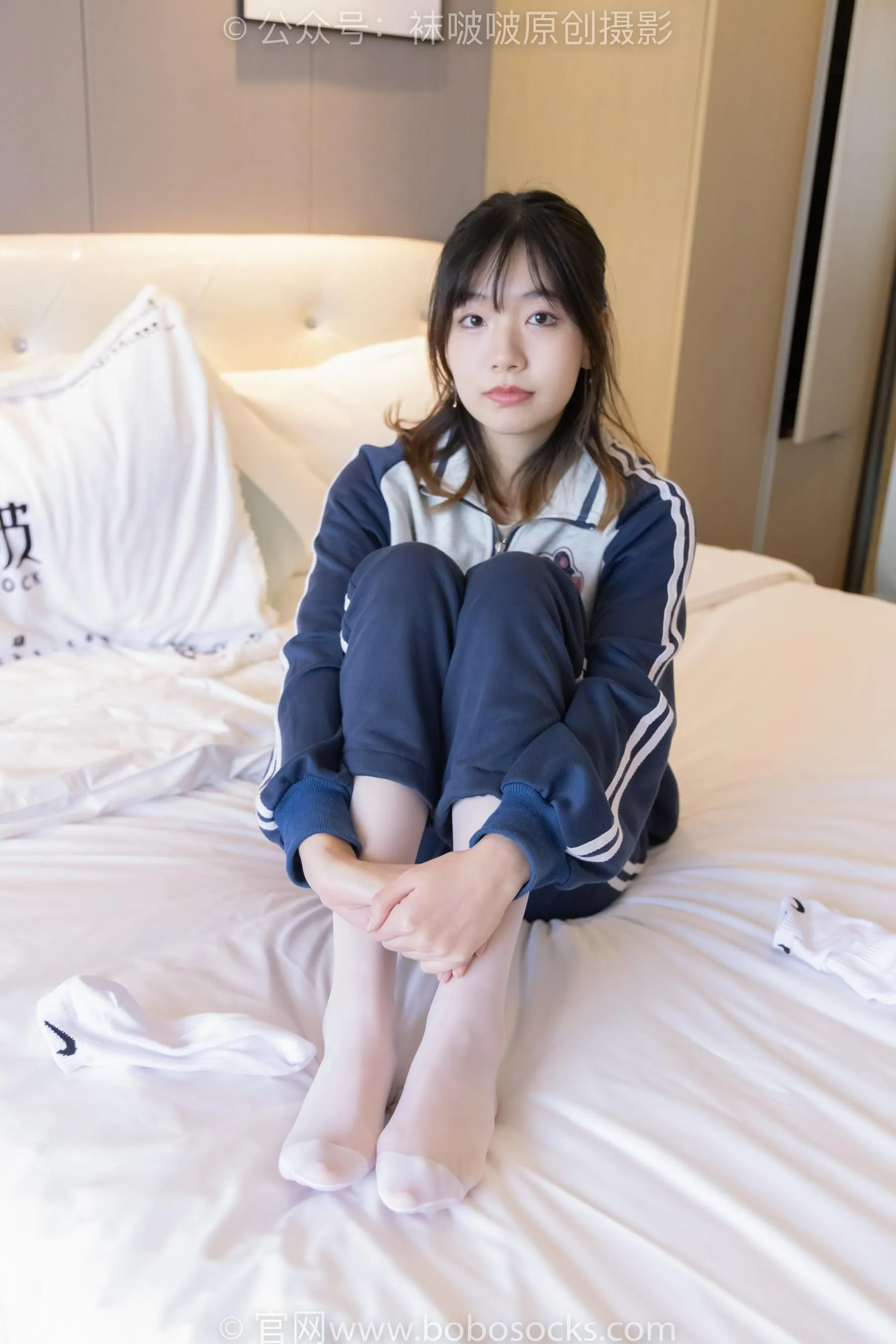 [BoBoSocks袜啵啵]NO.226 小甜豆-运动鞋、白棉袜、白丝[23] [53P]插图5